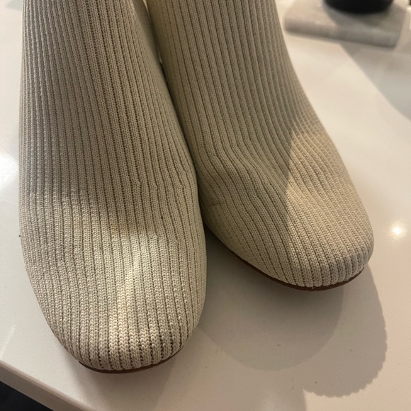 Everlane The Glove Boot - Picture 7 of 8